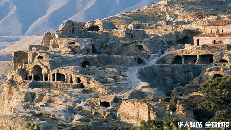 Mtskheta-Gori-Uplistsikhe-Tour.jpg
